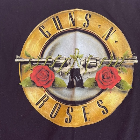 Lot of 4 rock tees- 
Pink Floyd, Guns N Roses & Def Leppard - Picture 2 of 11